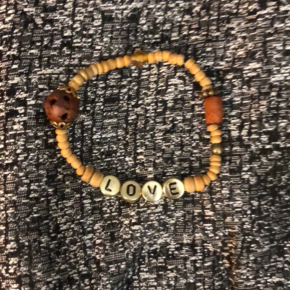 Wood bead bracelet